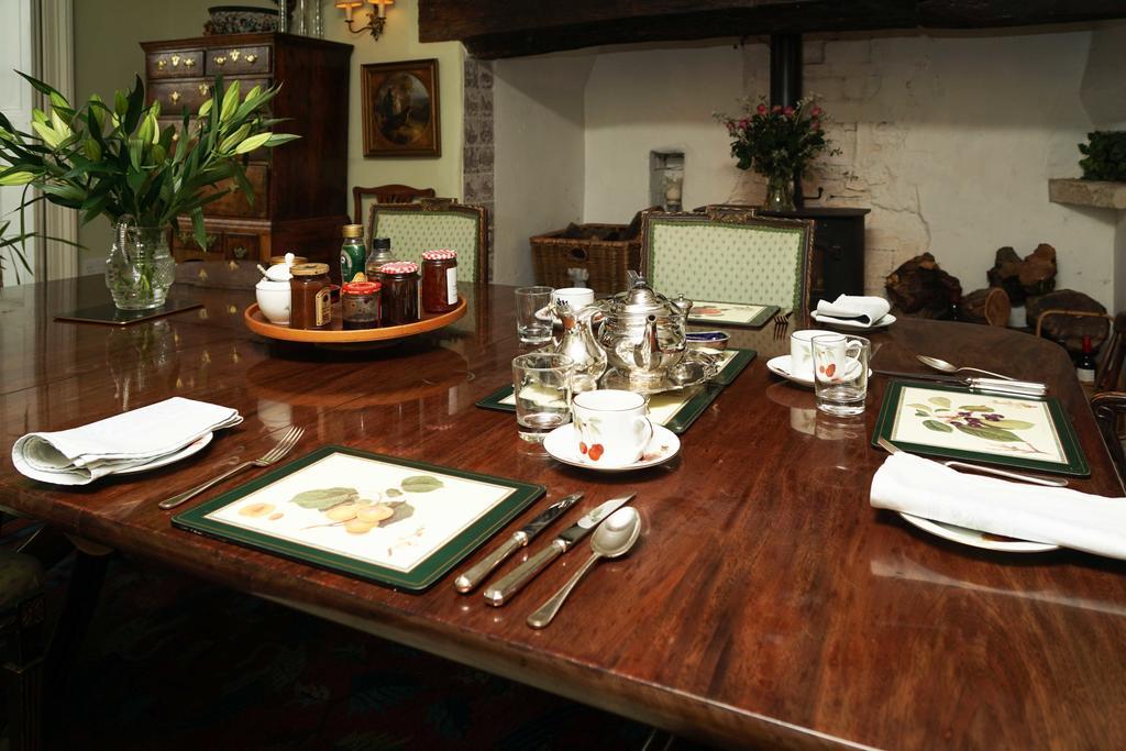 Coxley House Bed & Breakfast Уелс Екстериор снимка