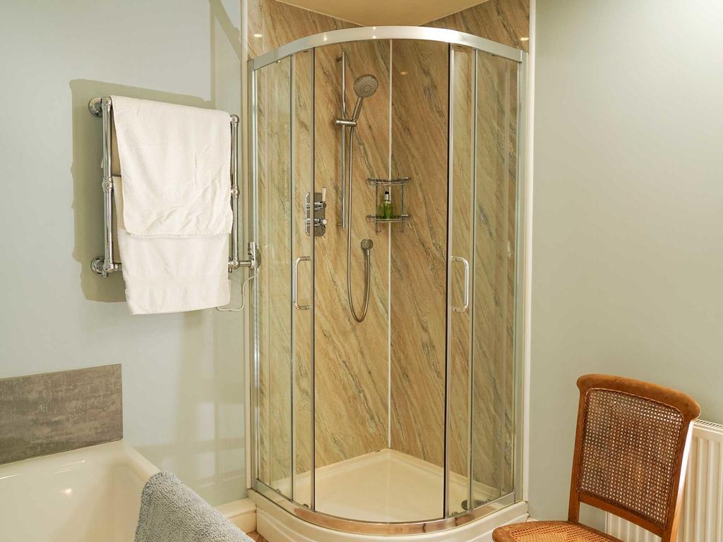 Coxley House Bed & Breakfast Уелс Стая снимка
