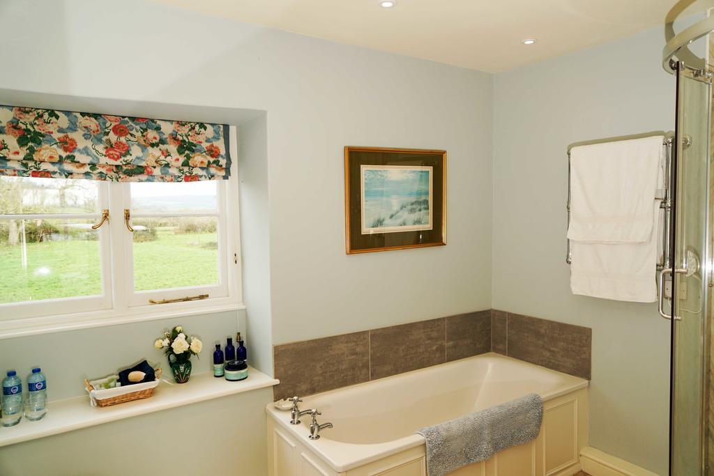 Coxley House Bed & Breakfast Уелс Екстериор снимка