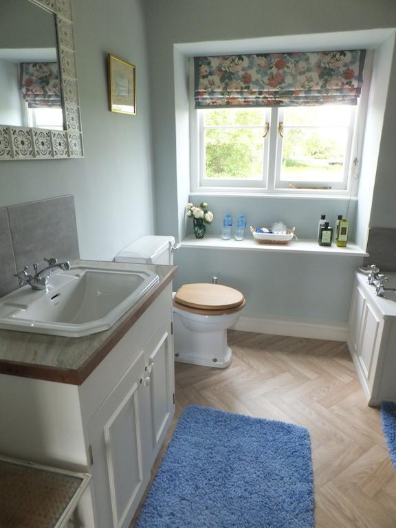 Coxley House Bed & Breakfast Уелс Стая снимка